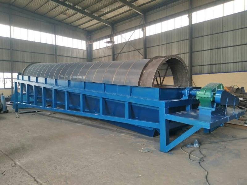 滾筒篩篩網(wǎng)破損過快的主要因素除了質(zhì)量問題還有什么?(破碎機篩底網(wǎng))